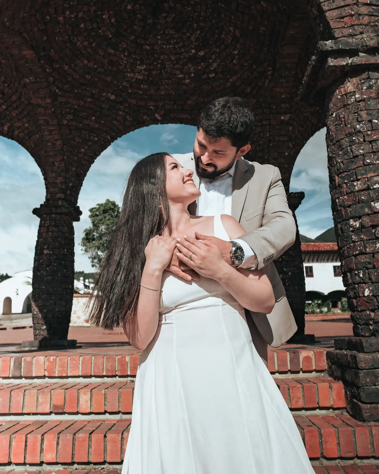Pre-boda en naturaleza Colombia Mayu y Nina