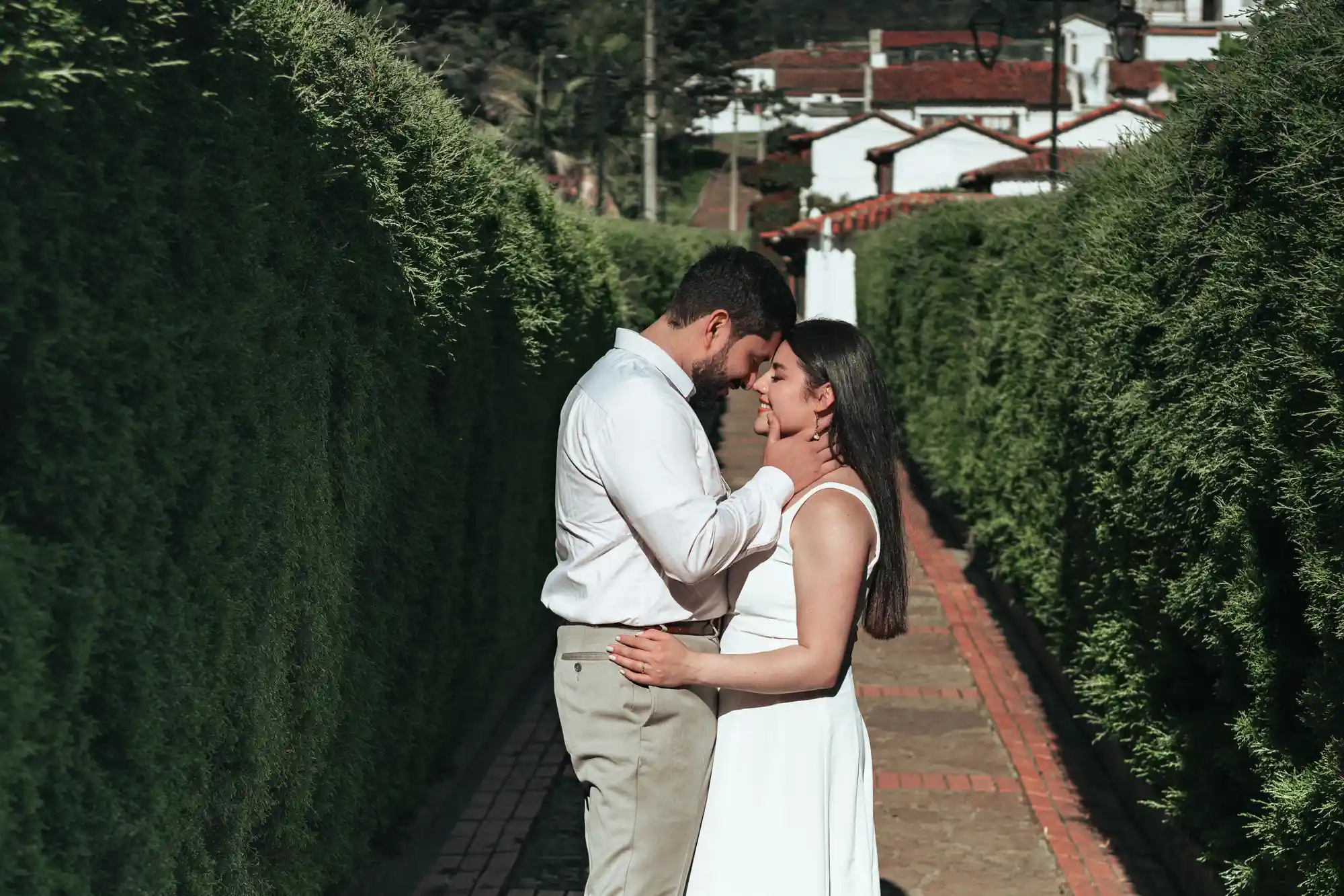 Fotografía cinematográfica de pareja Colombia